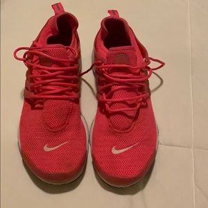 Pink Nike prestos worn still in great condition